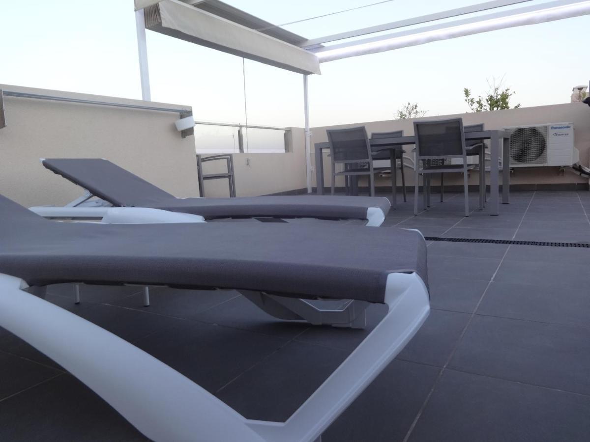 Residencial Sabrina Penthouse Διαμέρισμα Οριουέλα Εξωτερικό φωτογραφία